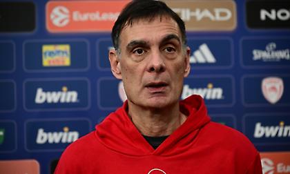 Μπαρτζώκας για το επεισόδιο με τον οπαδό: «Δεν τιμά την εικόνα μου - Θα προσπαθήσω να μην το επαναλάβω αλλά…»