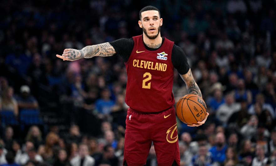 Αντάλλαξαν τον Λόνζο Μπολ οι Κάβαλιερς