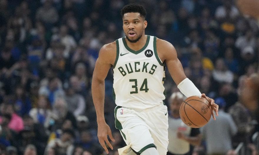 Πιθανό οι Μπακς να αφήσουν εκτός τον Αντετοκούνμπο για το υπόλοιπο της σεζόν αν δεν γίνει trade