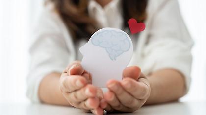 6 καθημερινές συνήθειες που επιβραδύνουν τη γήρανση του εγκεφάλου - Τι προτείνει επιστήμονας του Χάρβαρντ