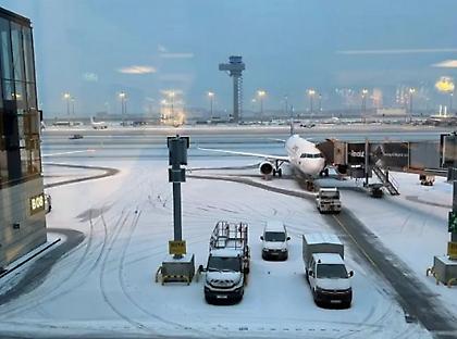 Βερολίνο: Κλειστό παραμένει το αεροδρόμιο λόγω μαύρου πάγου