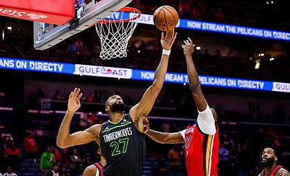 Τίμπεργουλβς-Πέλικανς