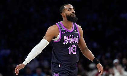 Επιστρέφει στους Τίμπεργουλβς ο Μάικ Κόνλεϊ