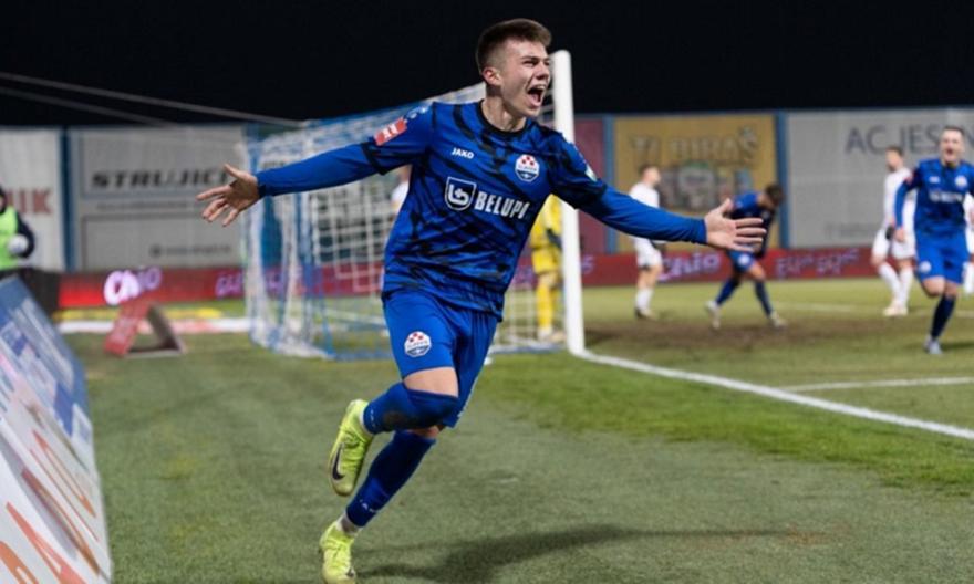 Δεσύλλας: «Πολύ καλή κίνηση ο Γιάγκουσιτς, αφήνω ένα μικρό παράθυρο να πάρει και εξάρι ο Παναθηναϊκός»