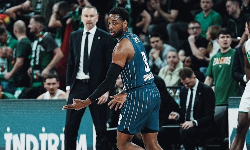 Η Εφές καθάρισε και τη Ζάλγκιρις