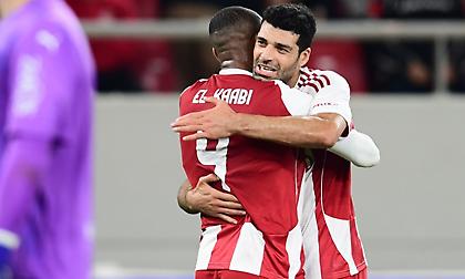 Τσανάκας: «Μεγαλύτερο το κίνητρο του Ολυμπιακού από τον Παναθηναϊκό - Πιθανό με δυο φορ ο Μεντιλίμπαρ»