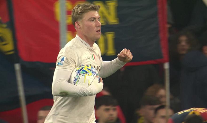 Εφτάψυχη Νάπολι στη Γένοβα με γκολ στο 95', με παίκτη λιγότερο και με χίλια προβλήματα!