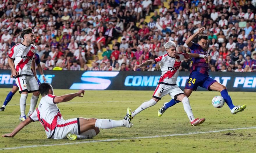 Αναβολή στο Ράγιο Βαγιεκάνο-Οβιέδο λόγω ακατάλληλου αγωνιστικού χώρου