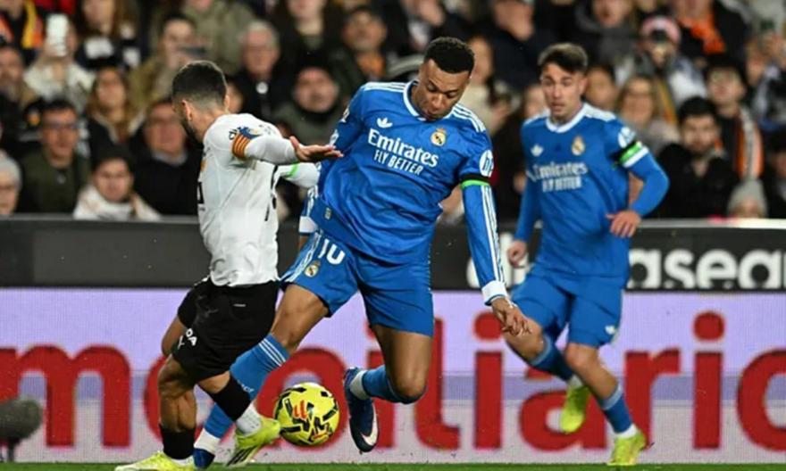 Βαλένθια-Ρεάλ Μαδρίτης