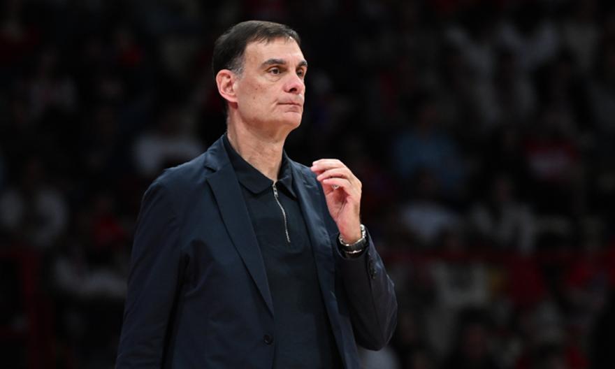 Μπαρτζώκας: «Δεν θα έχουμε τον Τζόζεφ για το αμέσως επόμενο διάστημα, μας περιμένουν πολύ σημαντικά παιχνίδια»