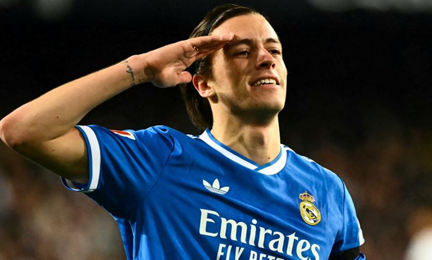 Με σόου από Καρέρας και Εμπαπέ, η Ρεάλ πέρασε από το «Μεστάγια»