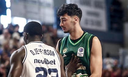 Ανησυχία στον Παναθηναϊκό: Διάστρεμμα ο Σαμοντούροφ, δεν έπαιξε στο δεύτερο ημίχρονο κόντρα στην Καρδίτσα