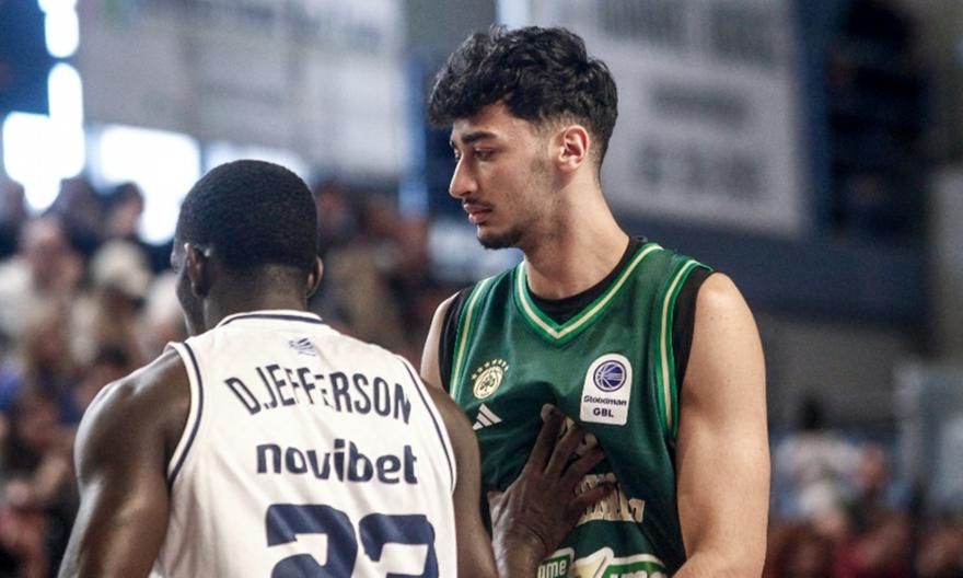 Παναθηναϊκός: Διάστρεμμα ο Σαμοντούροφ, δεν θα παίξει στο δεύτερο ημίχρονο κόντρα στην Καρδίτσα