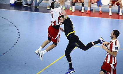 Τελικός Κυπέλλου Χάντμπολ: ΑΕΚ-Ολυμπιακός για την κούπα!