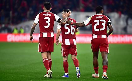 Από το ένα άκρο στο άλλο…