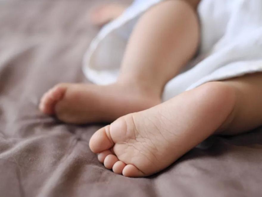 Σε κρίσιμη κατάσταση στη ΜΕΘ του Παίδων βρέφος 30 ημερών με RSV