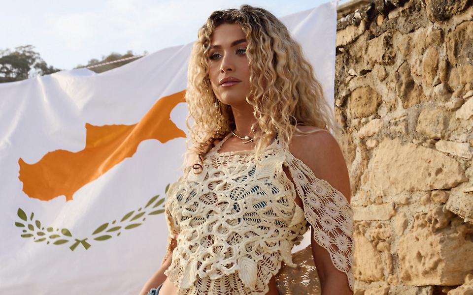 Eurovision: Εσείς εντοπίσατε τους Celebrities στο clip της Antigoni για το Jalla;