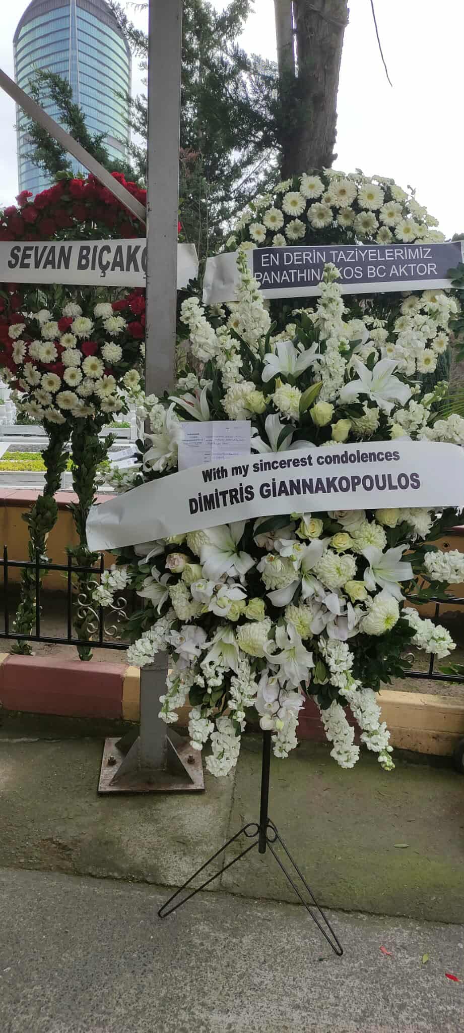 Αταμάν: Είπε το τελευταίο αντίο στη μητέρα του