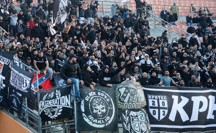 Ακινητοποιημένα πούλμαν με οπαδούς του ΟΦΗ - Φήμες πως μπορεί να τους επιτραπεί να καθίσουν στον λόφο εκτός γηπέδου!