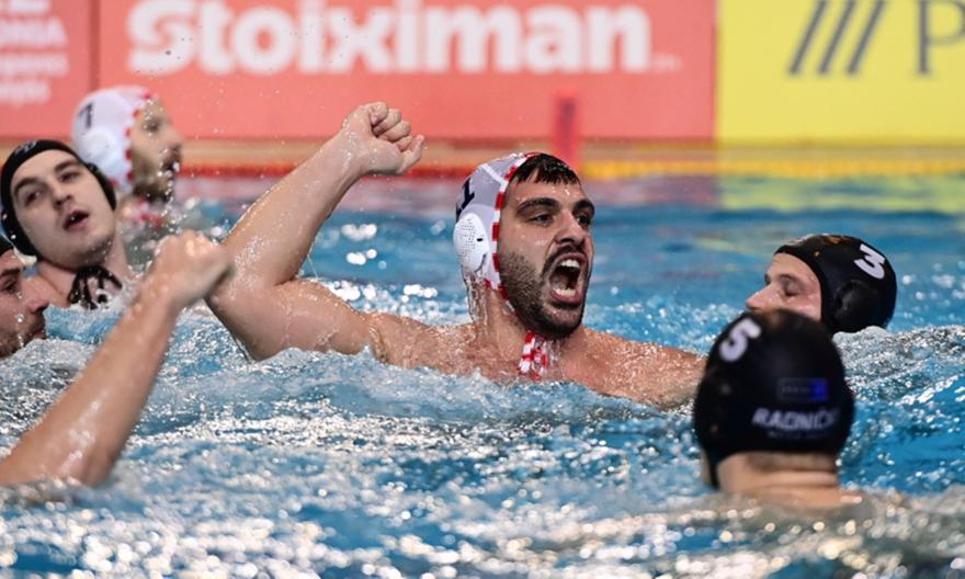 Λύγισε τη Ραντνίτσκι στα πέναλτι και προκρίθηκε ως πρώτος στα προημιτελικά του Champions League ο Ολυμπιακός!