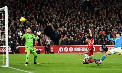 Νότιγχαμ Φόρεστ-Γουλβς