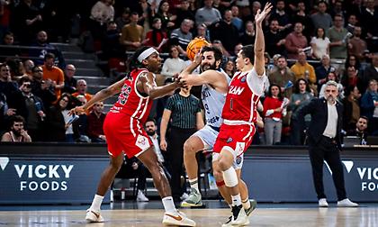 Πρώτη ήττα για Μπανταλόνα, άνετα η Τενερίφη