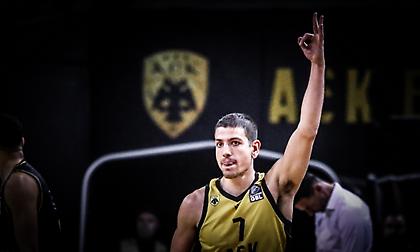 ΑΕΚ: Πρόβλημα με Φλιώνη, αμφίβολη η συμμετοχή του στο Final 8 του Κυπέλλου