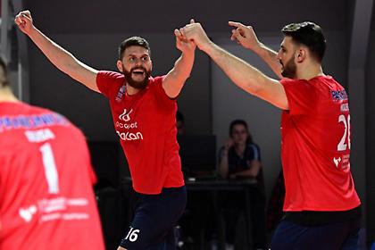 Ξεπέταξε τον ΠΑΟΚ με εντυπωσιακή εμφάνιση ο Πανιώνιος