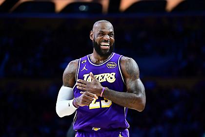 Γηραιότερος με τριπλ-νταμπλ στην ιστορία ο Λεμπρόν-Η αινιγματική δήλωση για το μέλλον του