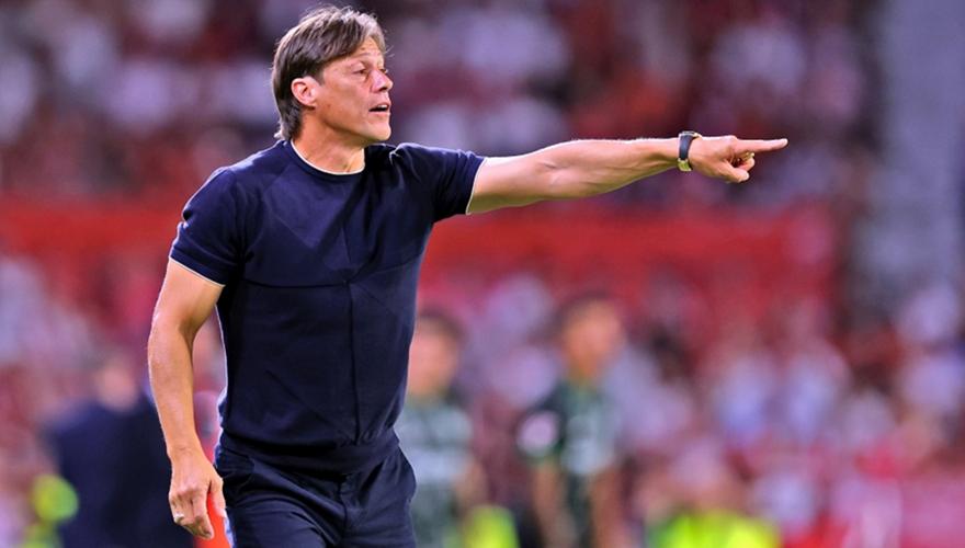 Αλμέιδα: «Απόλυτα αφοσιωμένος ο Βλαχοδήμος, κάνει πολύ καλές εμφανίσεις»