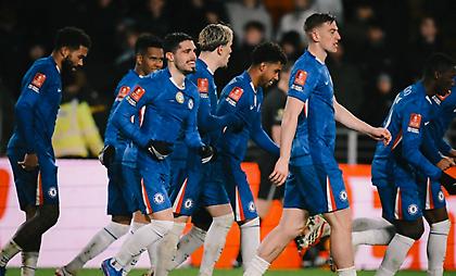 Άνετα στους «16» με τεσσάρα η Τσέλσι, πέρασε και η Ρέξαμ