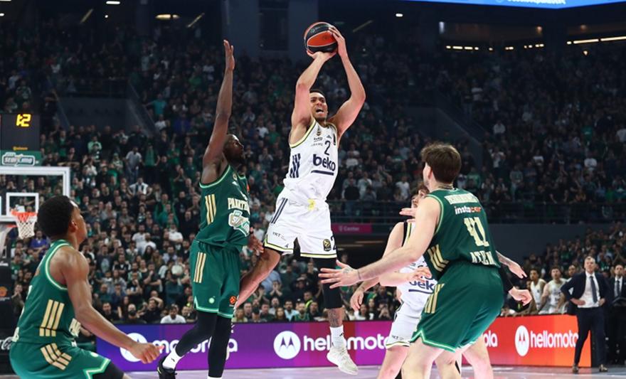 Τα σχόλια στον bwinΣΠΟΡ FM 94,6 για το θρίλερ και την ήττα του Παναθηναϊκού από τη Φενέρμπαχτσε