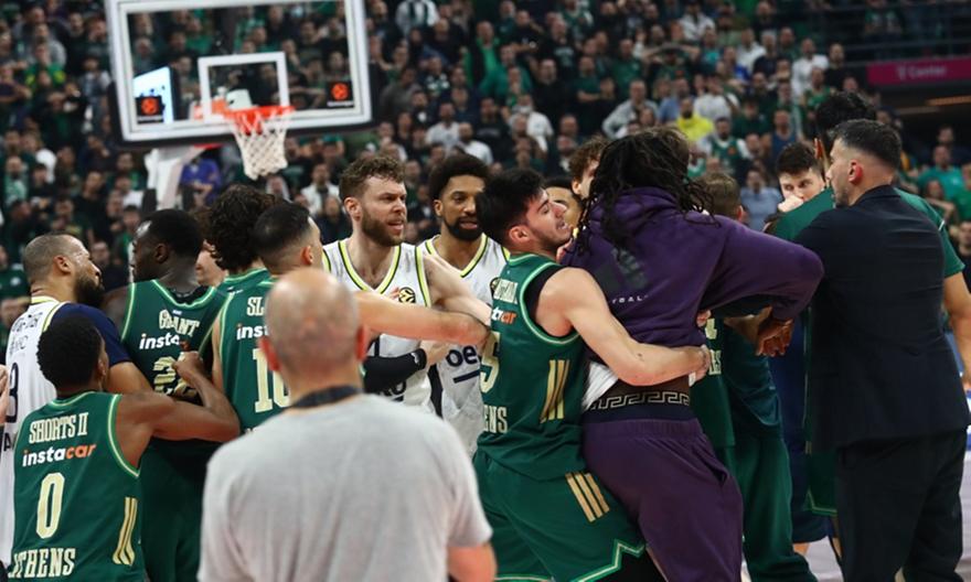 Φύλλο αγώνα: «Δεν καταλάβαμε τι έγινε, είδαμε μονάχα παίκτες να έρχονται σε αντιπαράθεση»