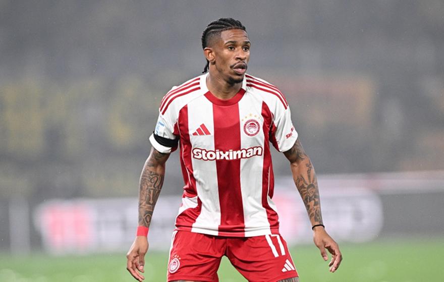 Με Λουίζ η ενδεκάδα του Ολυμπιακού!