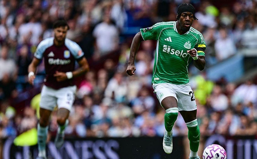 Άστον Βίλα-Νιούκαστλ