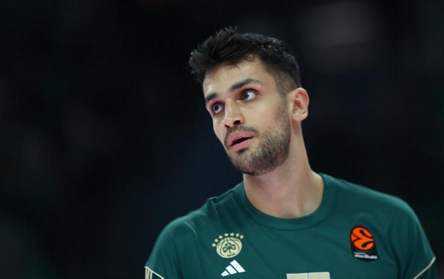 Πετρίδης: «Έρχεται και μπαίνει κατευθείαν στα... βαθιά ο Χέις-Ντέιβις - Δύσκολη η παραμονή του Γιούρτσεβεν»