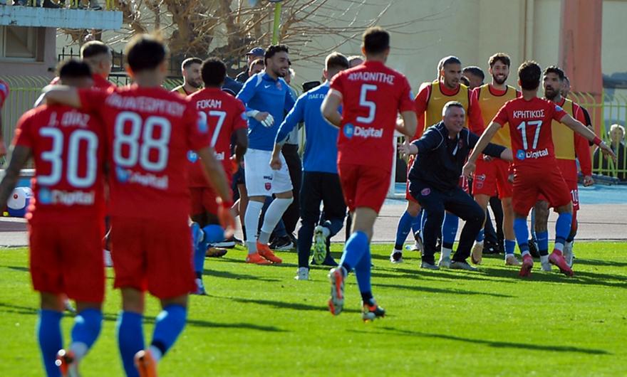 Πήρε το ντέρμπι στην Καλαμάτα και έβαλε φωτιά στη μάχη της ανόδου ο Πανιώνιος!