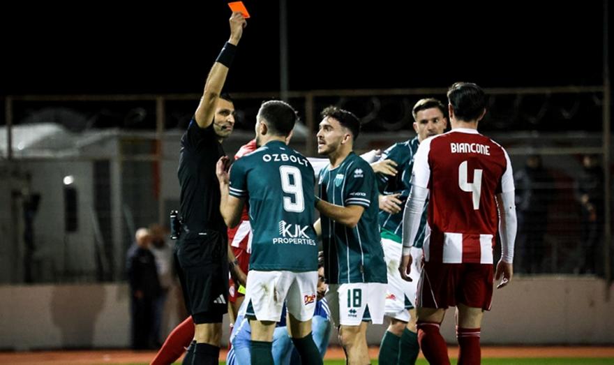 «Τον έχει βρει, βγάλτου κάρτα»