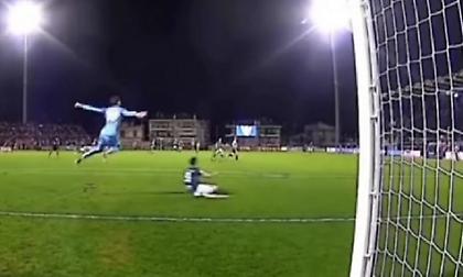 Το «πικάντικο» σχόλιο του Λεβαδειακού για την αποβολή του Όζμπολτ: «Ρίξαμε και τις… ζεϊμπεκιές μας χθες»