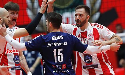 «Καθάρισε» την Κηφισιά κι ανέβηκε δεύτερος ο Ολυμπιακός