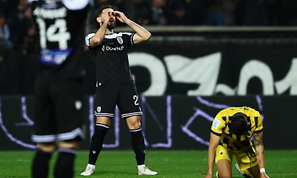 Παρακάμερα ΠΑΟΚ: Η καυτή ατμόσφαιρα στην Τούμπα και οι αντιδράσεις στις χαμένες ευκαιρίες