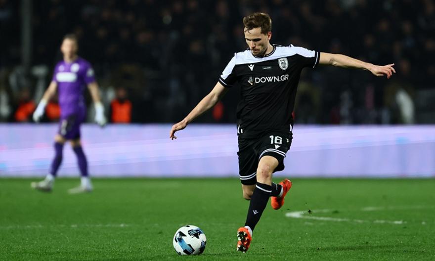 ΠΑΟΚ: Συμπλήρωσε κάρτες ο Κεντζιόρα - Στο όριο έξι παίκτες