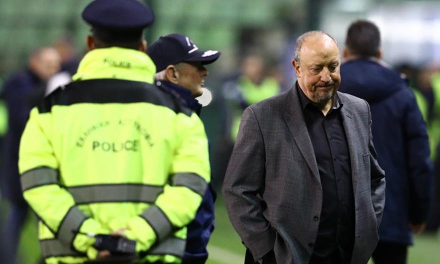 Παναθηναϊκός: Το λάθος του Μπενίτεθ, ο κίνδυνος να «καούν» οι νέες μεταγραφές και η υπερβολή με Μπακασέτα