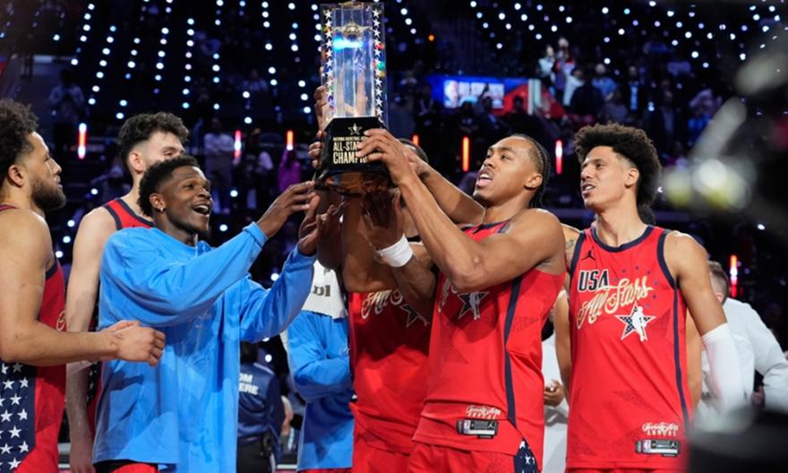 Οι Stars έλαμψαν περισσότερο από τους Stripes