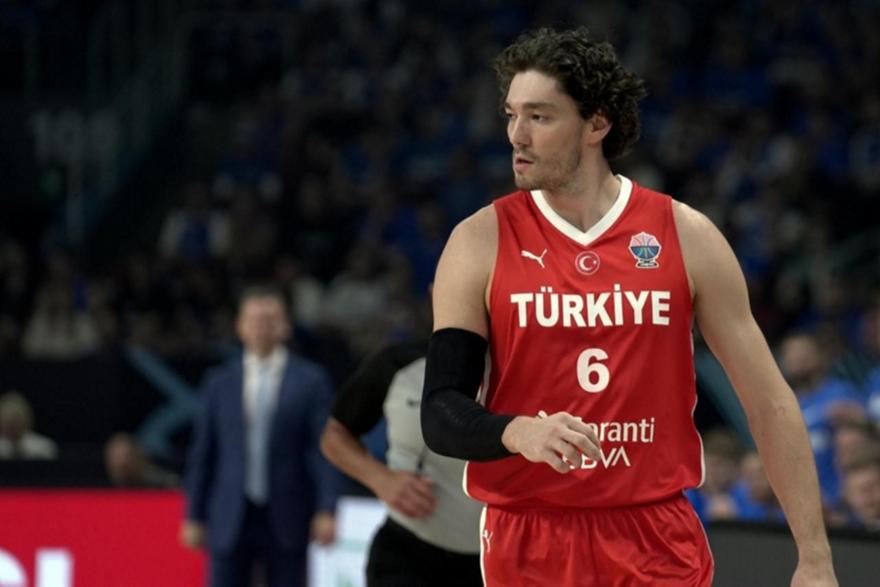 Τουρκία: Με Όσμαν, Γιούρτσεβεν και Μαλακάι Φλιν στα προκριματικά του Μουντομπάσκετ