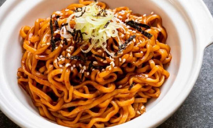 Ασιατική κουζίνα: 47 συνταγές γεμάτες αρώματα