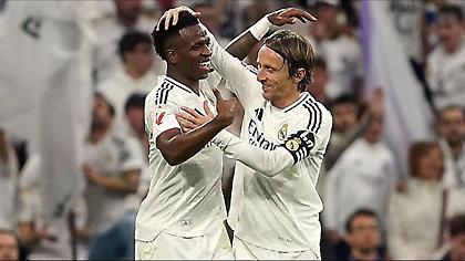 Ύμνοι Βινίσιους για Μόντριτς: «Δεν υπάρχει κανείς σαν εκείνον, ο καλύτερος στον κόσμο»