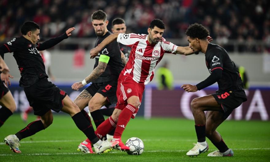 Νικολακόπουλος: «Θα ήταν ιδανικό για τον Ολυμπιακό να έκανε ό,τι και την άλλη φορά στα νοκ-άουτ του Champions League»