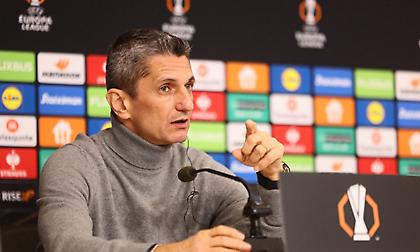 Λουτσέσκου: «Μην ξανακούσω για απουσίες και προβλήματα - Όταν λείπω από τον πάγκο, τα πάμε καλά»