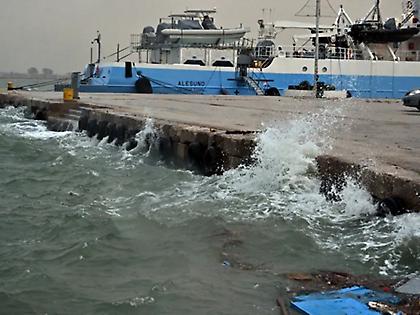 Αλλαγές στα ακτοπλοϊκά δρομολόγια λόγω των ισχυρών ανέμων